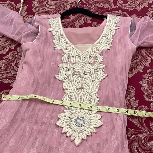 Gorgeous Anarkali Churidar Salwaar Kameez - Picture 10 of 10